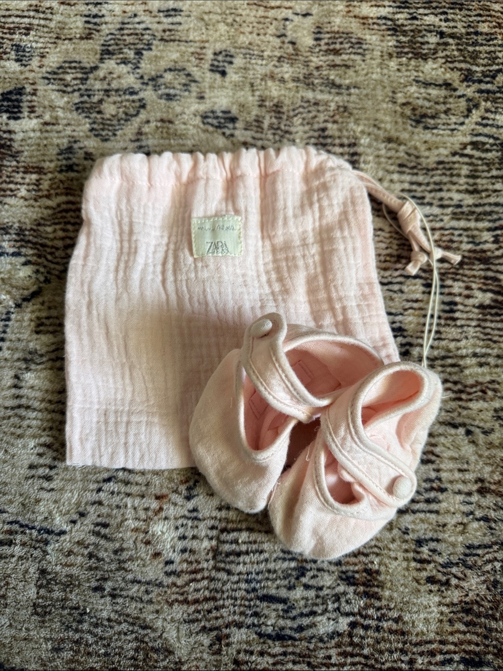 ZARA Pale Pink Baby Mary Jane Shoes with Matching Pouch
